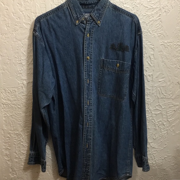 Lee Denim long sleeve shirt in Medium - Picture 1 of 3